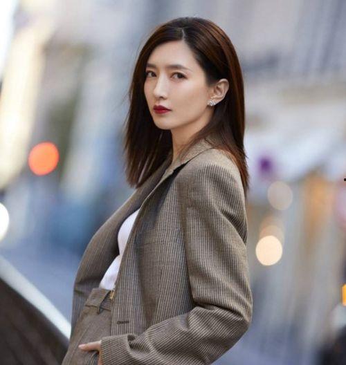 江疏影被爆料视频在哪,真相揭秘，网络舆论漩涡中的明星隐私挑战  第1张